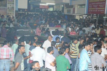 Govindhudu Andari Vaadele Movie Hungama